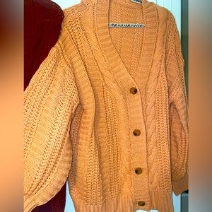 Cute oversized sweater in Coral